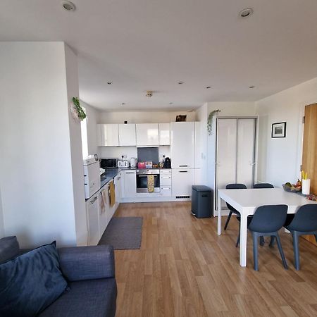 דירות לונדון 1 Bed Flat At Forest Hill Station מראה חיצוני תמונה